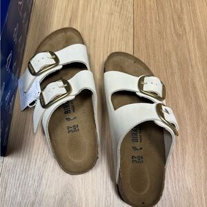 Birkenstock sz 37 Arizona Big Buckle sandal ivory
